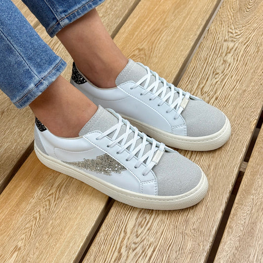Velvet Roma